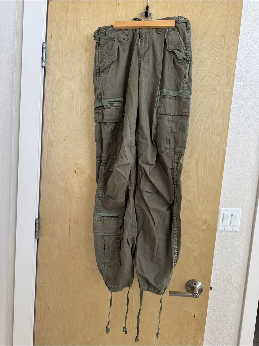 Abercrombie & Fitch Archive Collection Olive Utility Cargo Joggers